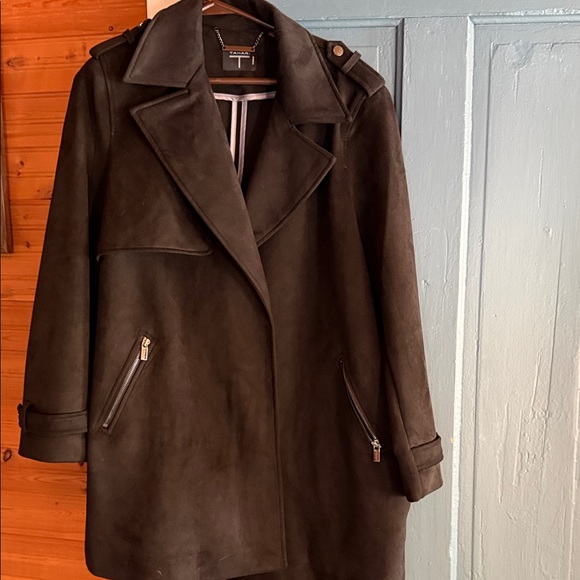 Tahari Jackets & Blazers - Tahari Black Blazer with Zipper Pockets